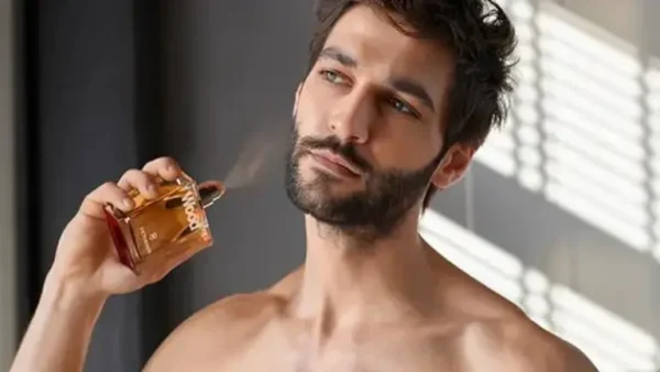 Men’s Fragrances: A Guide to Scents and Cologne Selection for Men